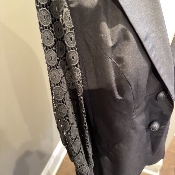 Anne Fontaine Charlottine Black Lace Eyelet Sleeve Blazer - Picture 7 of 11